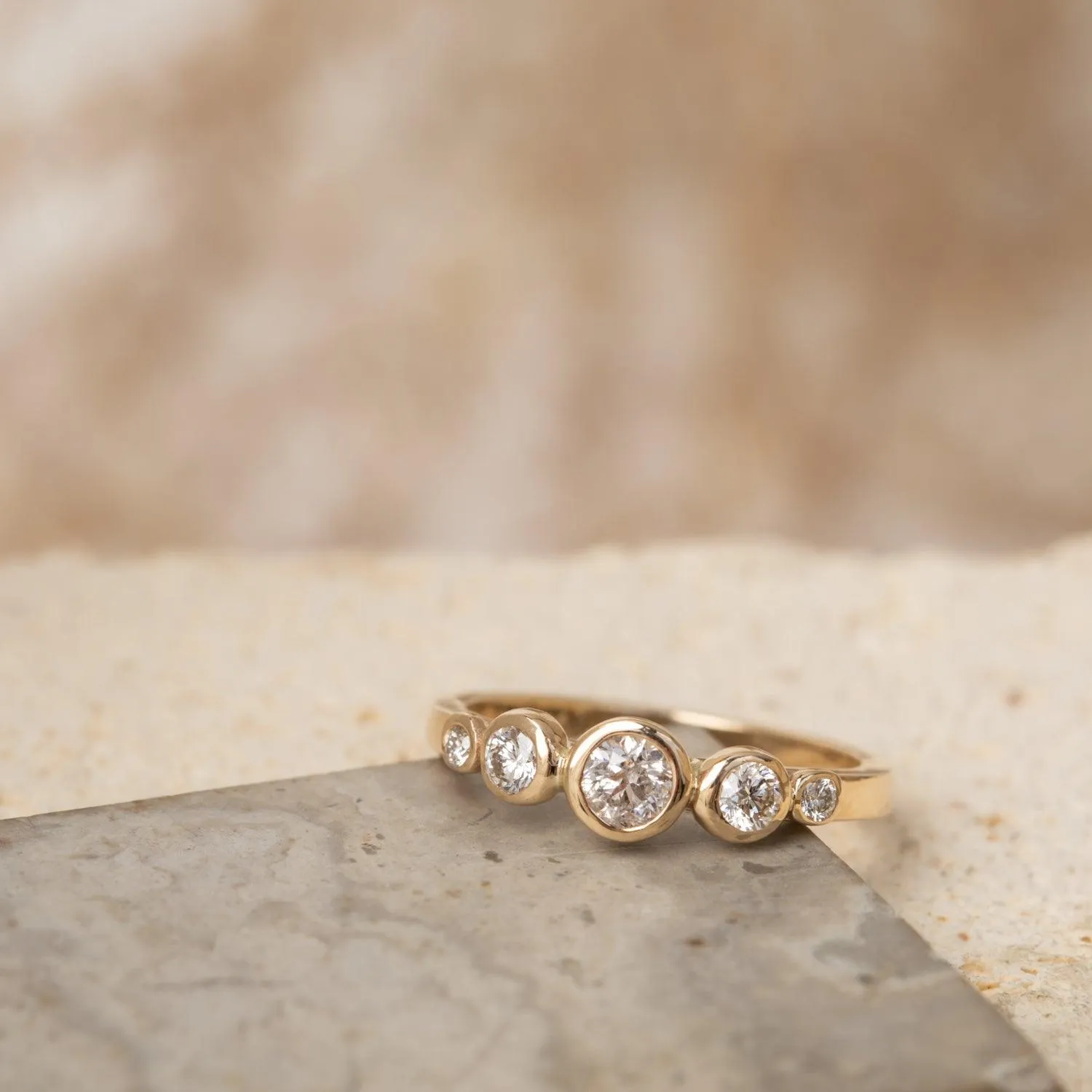 Betty - Diamond Ring